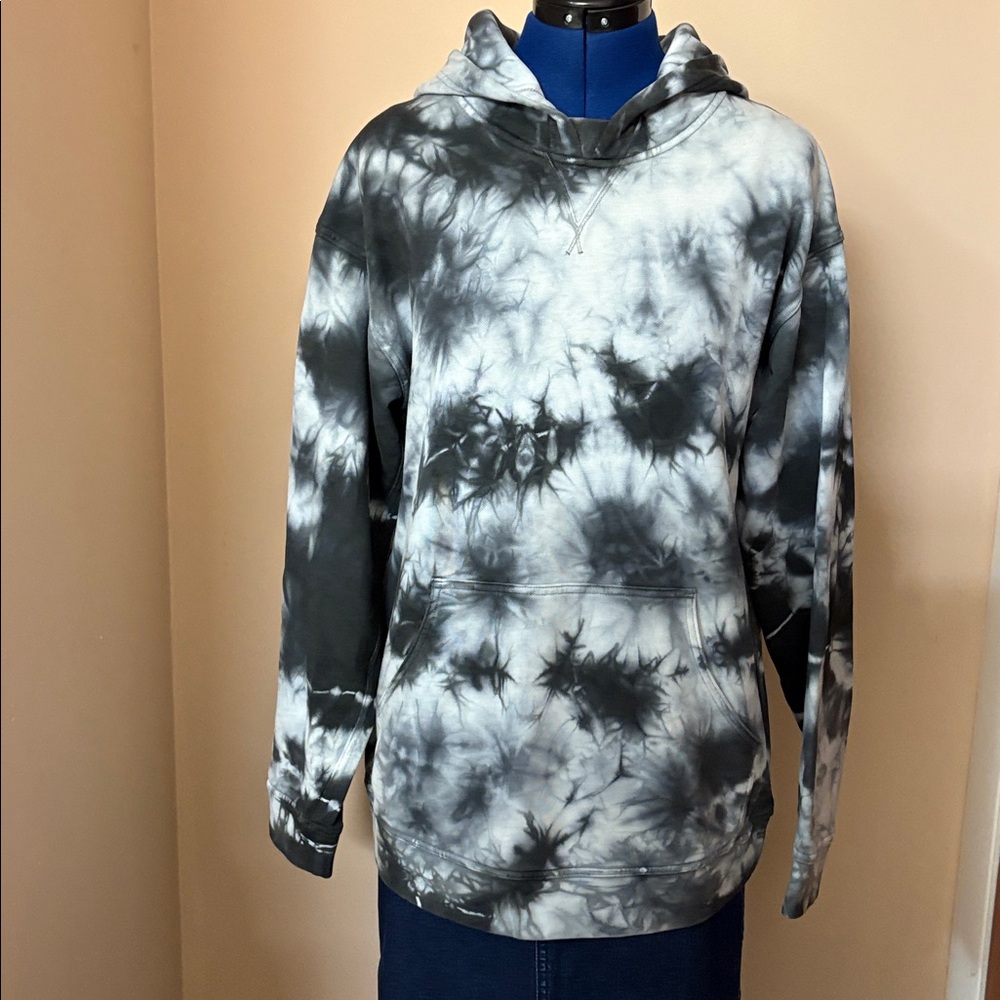 Limited Edition Lululemon All Yours Hoodie
Earth Dye